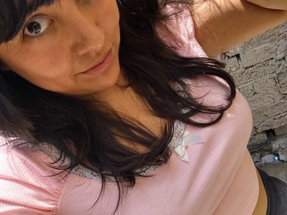 LeslieAngel14's Offline XXX Chat