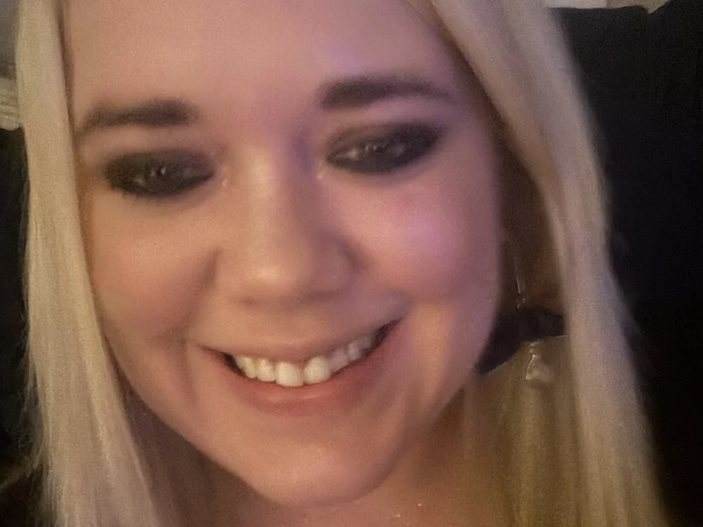 Offline XXX chat SilverSeductress