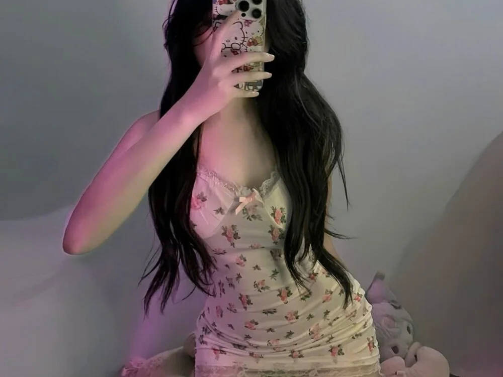 Nana_kute20 離線 XXX 聊天