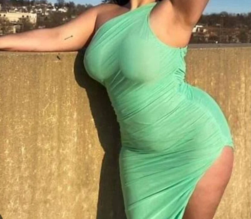 دردشة Miss_roohi الجنسية دون اتصال