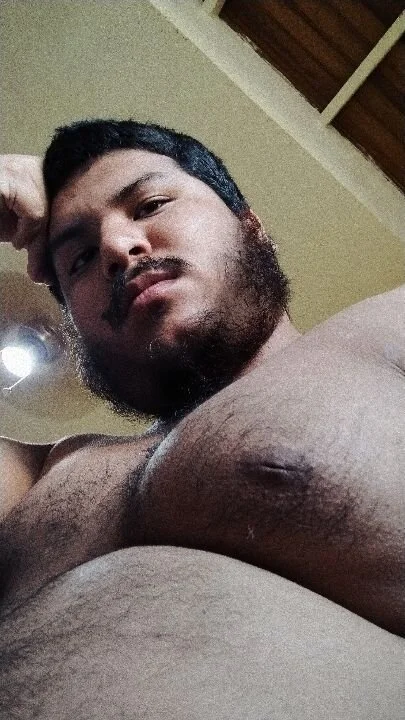 xAlbertoElOso's Offline XXX Chat