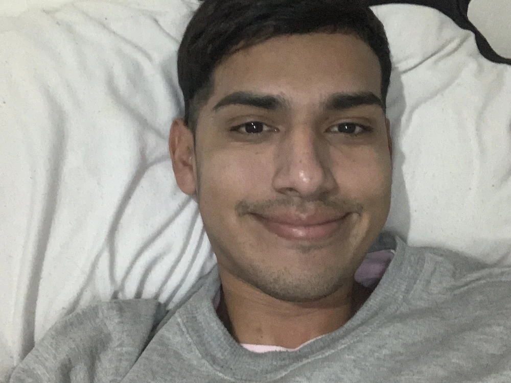 cris505160's Offline Chat Room