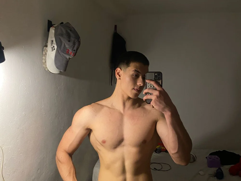 DionKnoxのオフラインXXXチャット