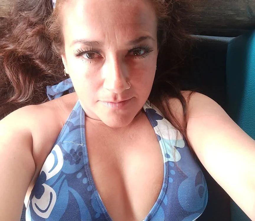 helena_hamilton offline chatrum
