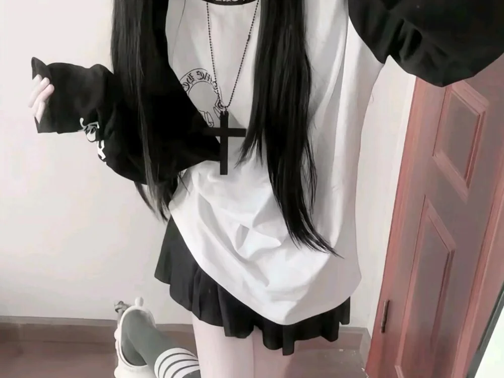 77-gcgc Adlı Modelin Çevrimdışı XXX Sohbeti