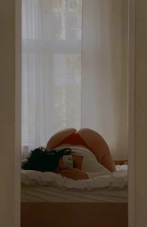 Offline chatovací místnost _curvybabe_