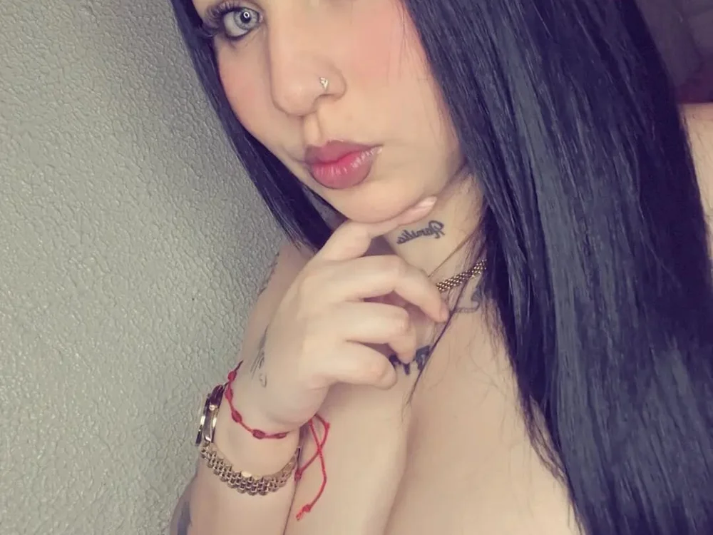 Susy69's Offline XXX Chat