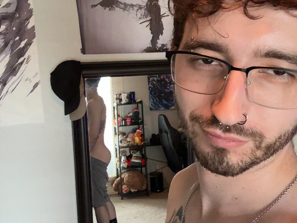 Duke_HungX's Offline Chat Room