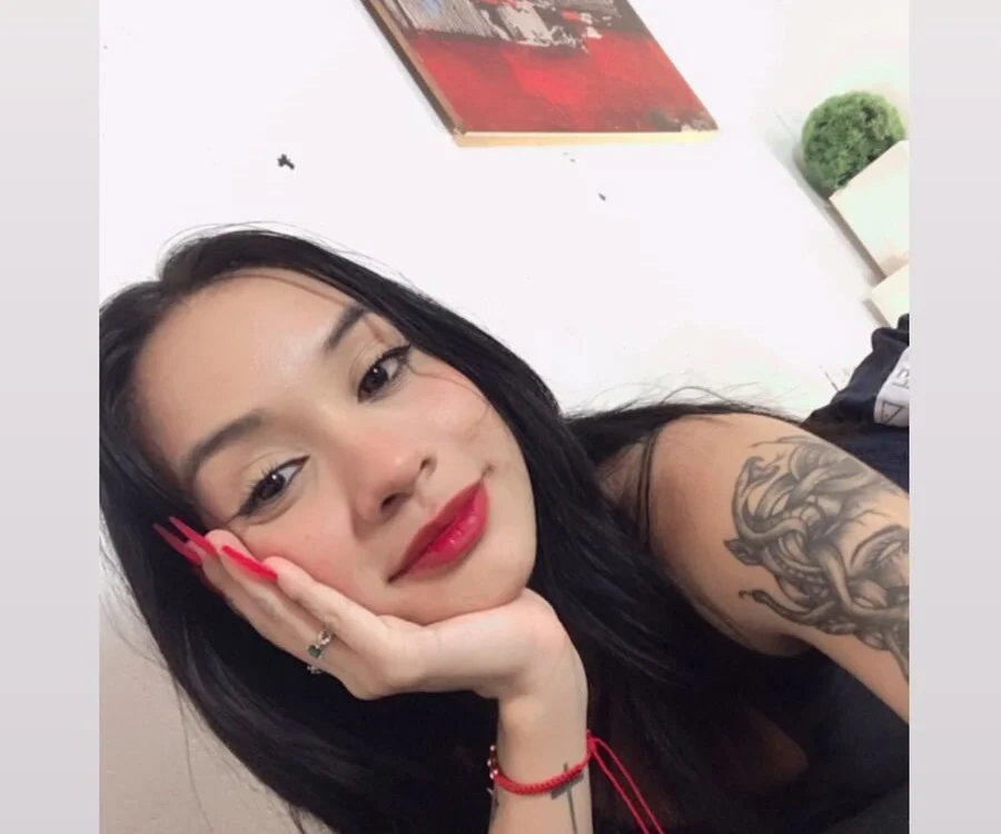 Red_house_69's Offline XXX Chat