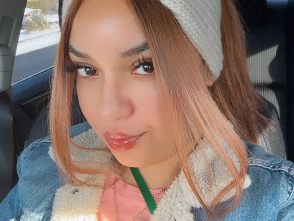 Brattybabexxx's Offline XXX Chat