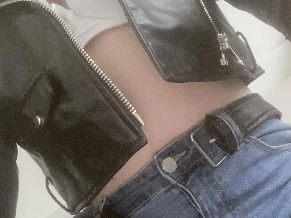 Sissyana420 offline chatrum