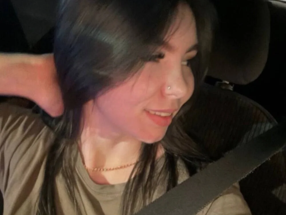 Sembang XXX Luar Talian IzolaTyree