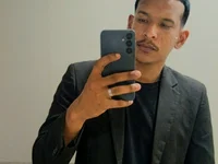 Ron_0101 live cam profile - MySuperHot