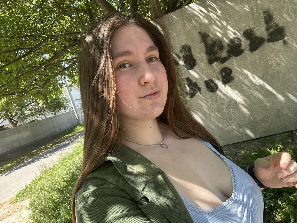 LunaVenom Offline XXX Chat