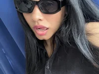 Модель lovedforeverr