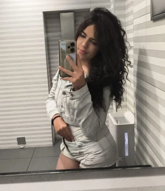 aurora_Diazcm offline XXX-chat