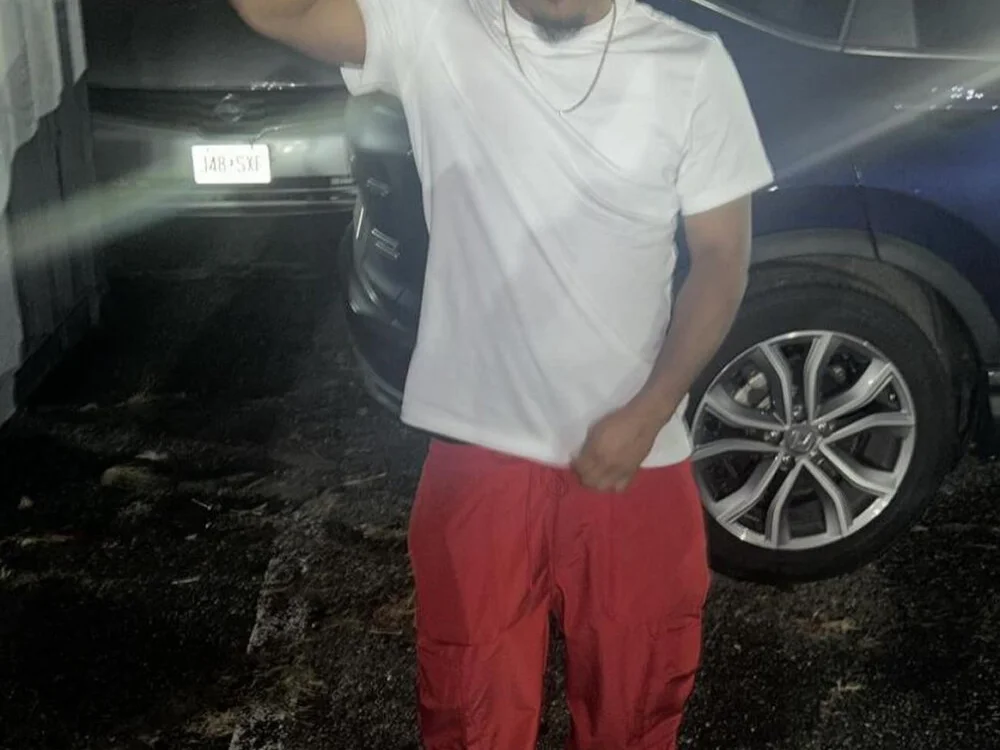 carlitos5505 Offline XXX Chat