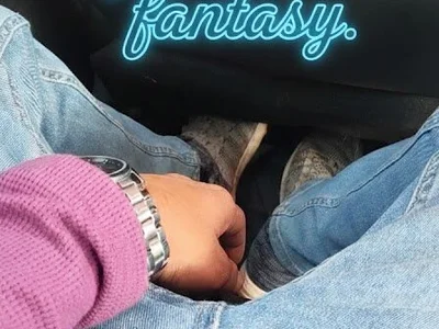 Cam boy HurdlingShuttle