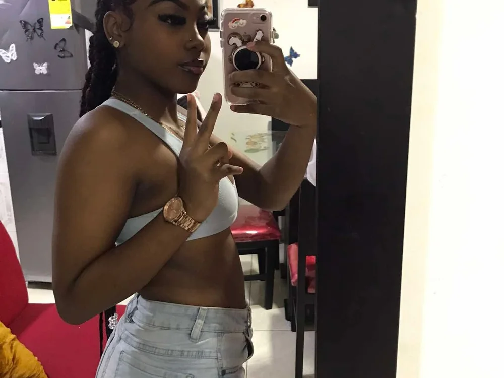 ChanelfoxGH's Offline XXX Chat