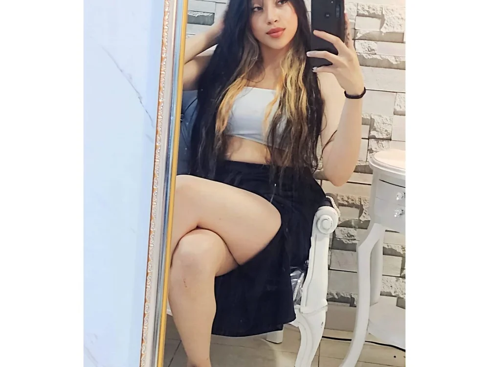 yuyis1_a_'s Offline XXX Chat