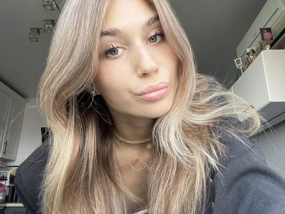 MarySmithg's Offline XXX Chat