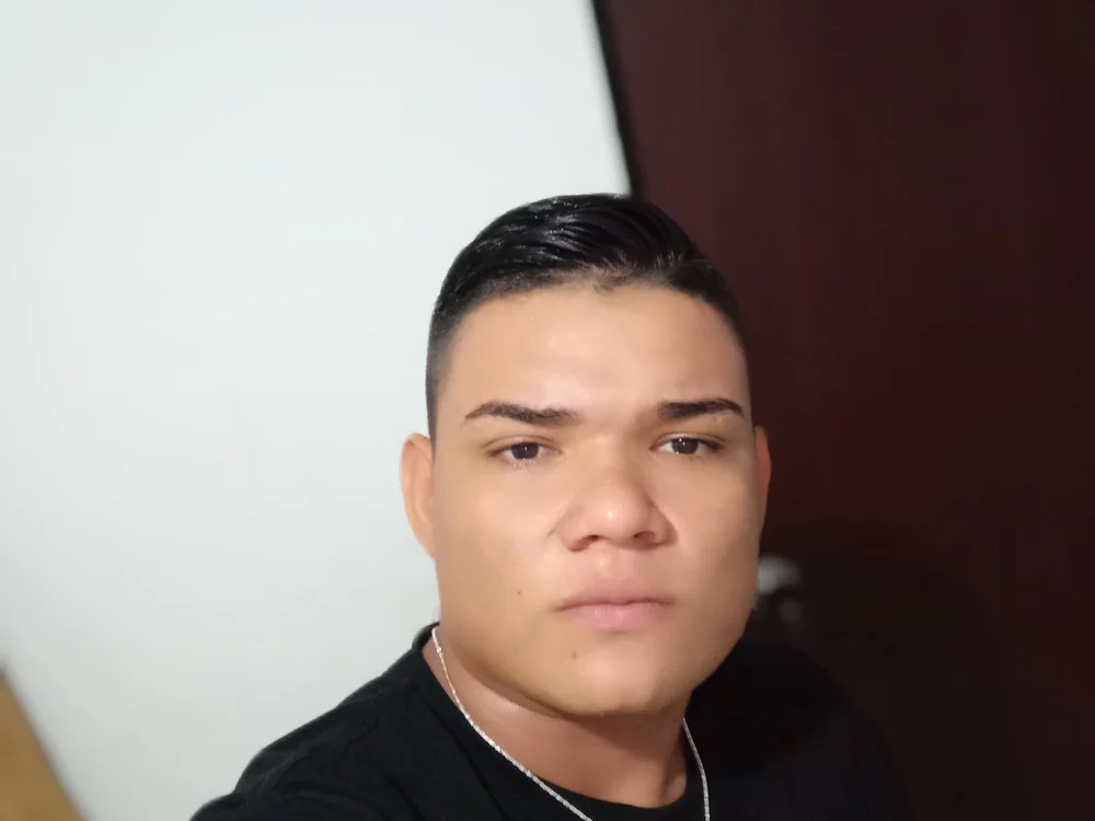 bermuditon's Offline Chat Room