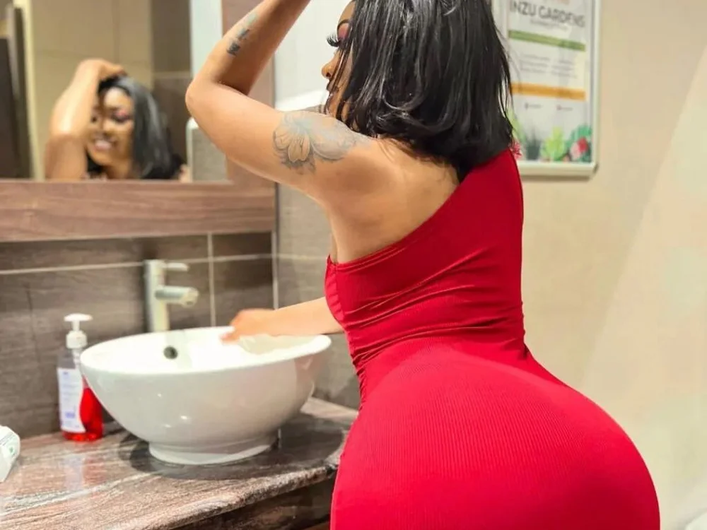 Chatroom hors ligne de Booty_this_thickk