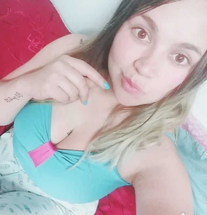 arya_kinky's Offline XXX Chat