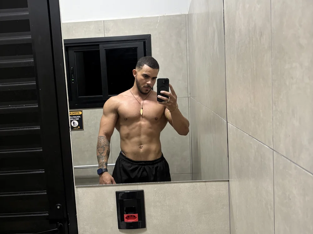 vemsentar123 Offline XXX Chat