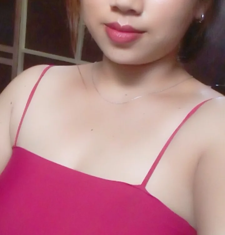 babyjunee12's Offline XXX Chat