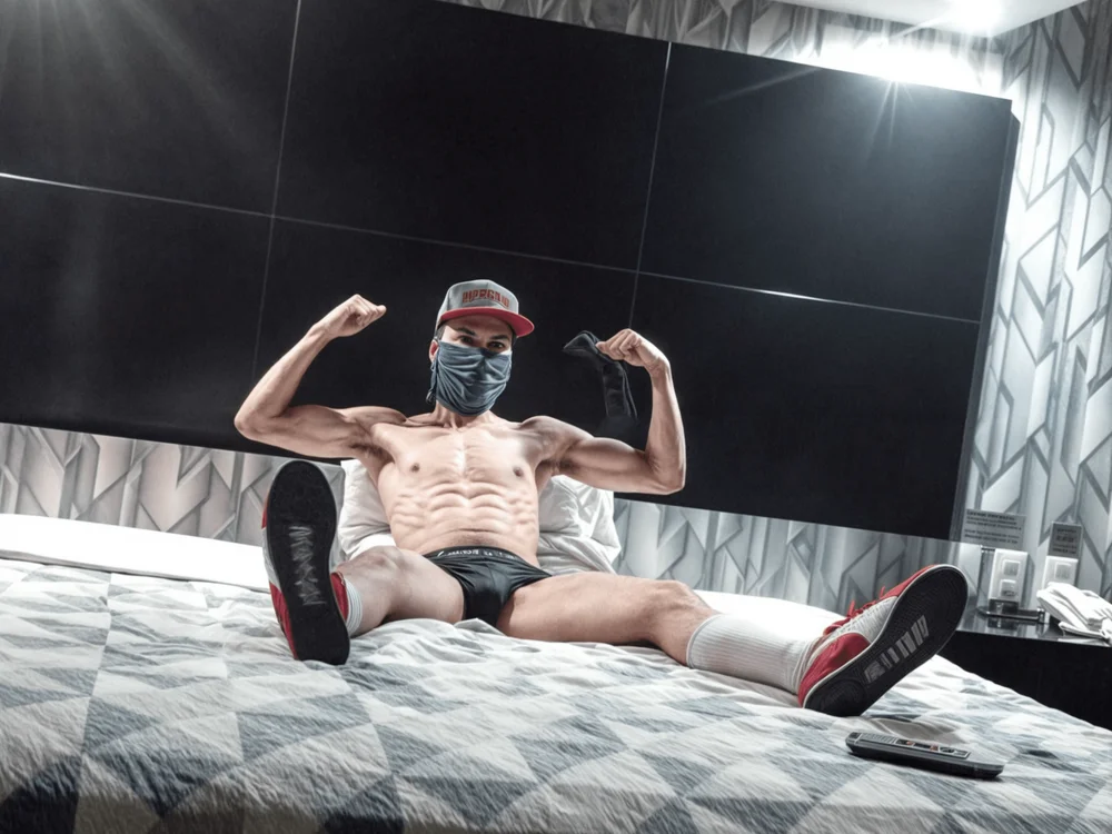 MexCrazyFit33's Offline Chat Room