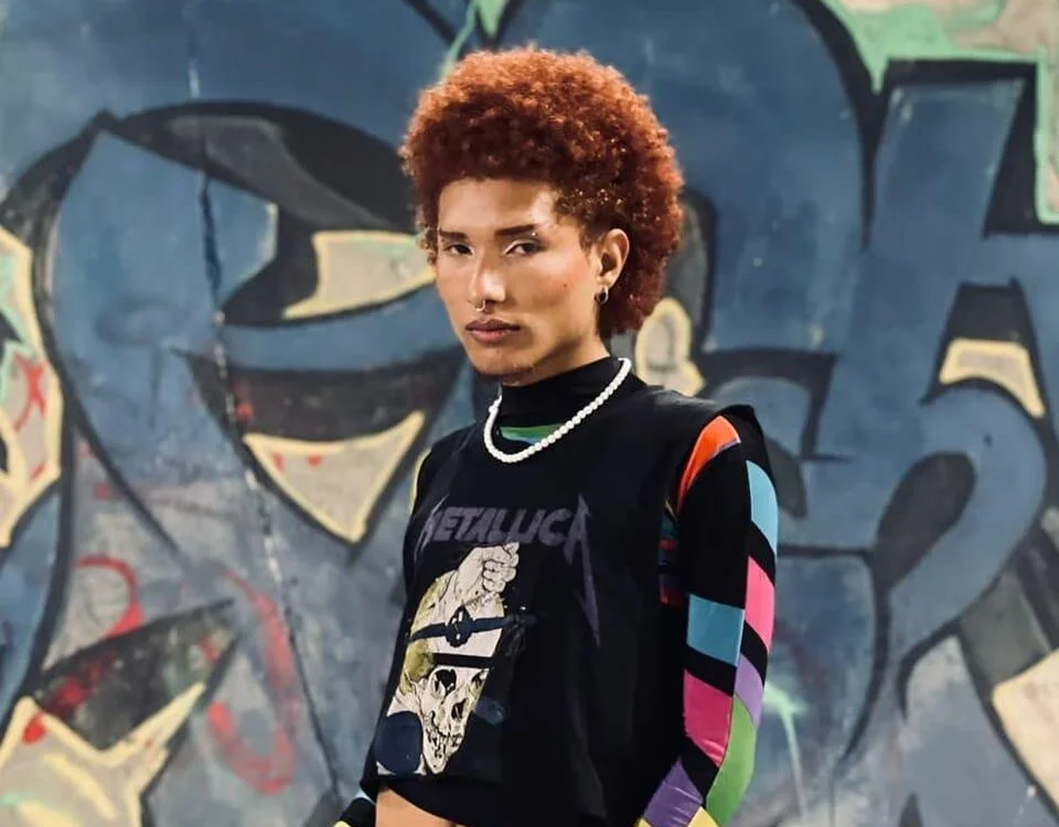 afroayra's Offline Chat Room