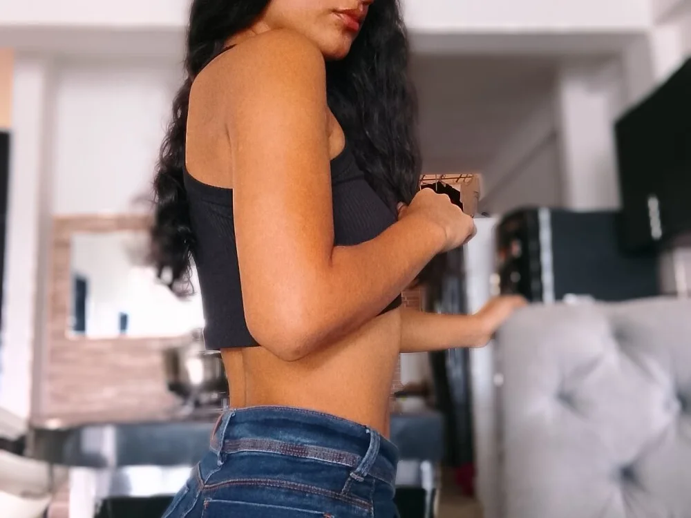 yisethpussy Chat XXX offline