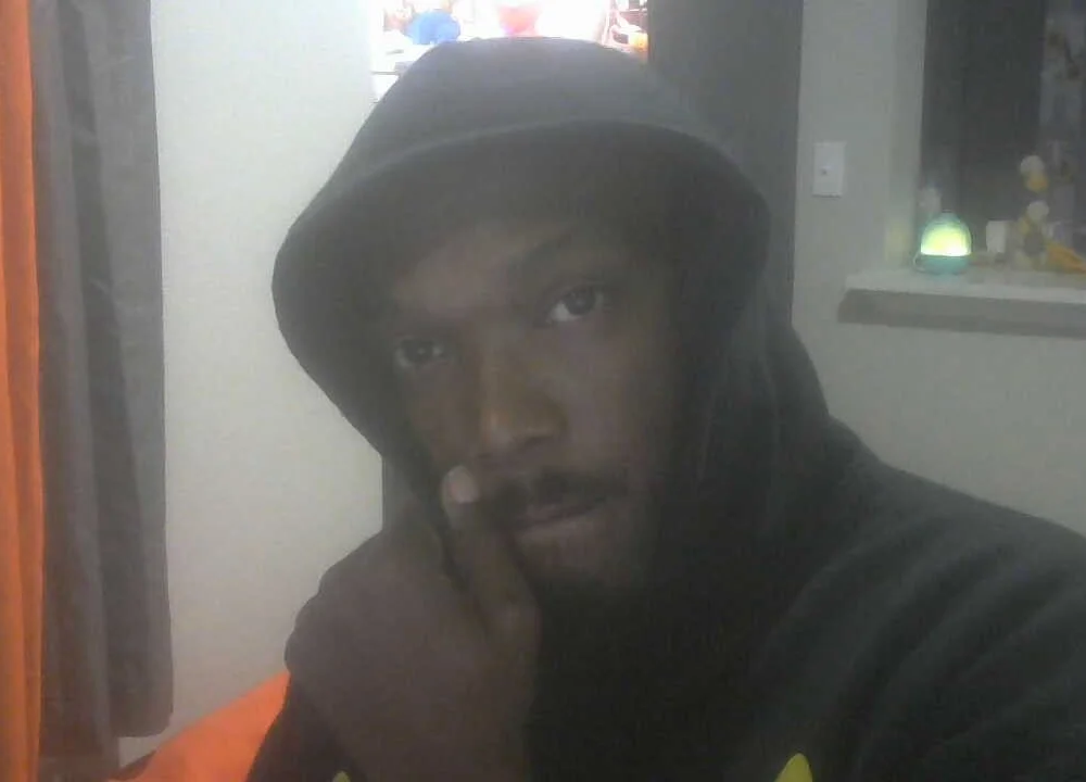 Freshstartac3's Offline Chat Room