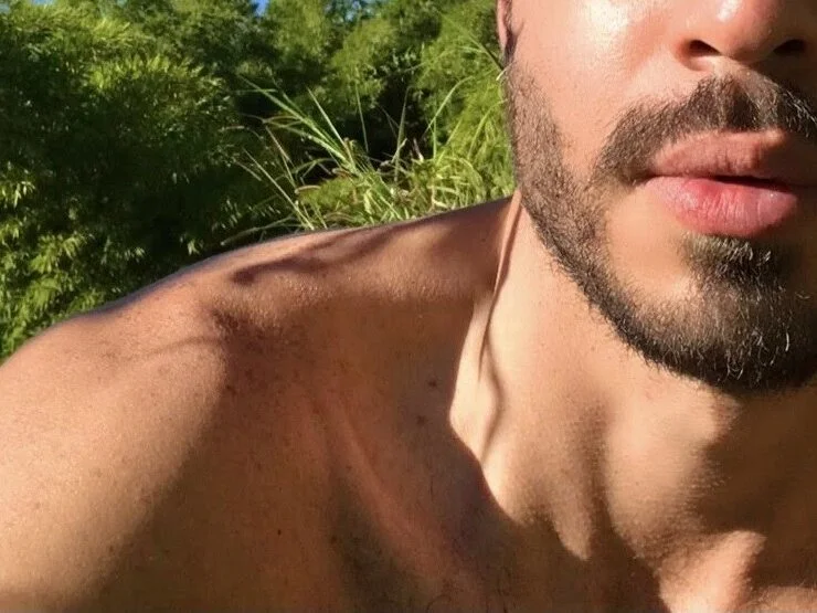 PapiGuapoLatino1 离线XXX聊天