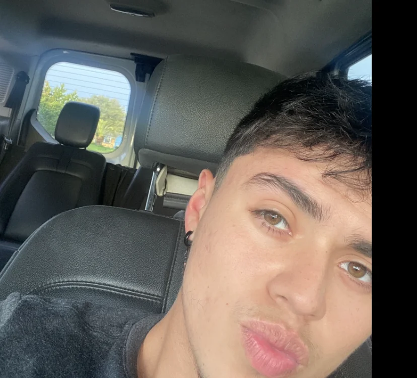 masterpleaseslutmedown's Offline XXX Chat