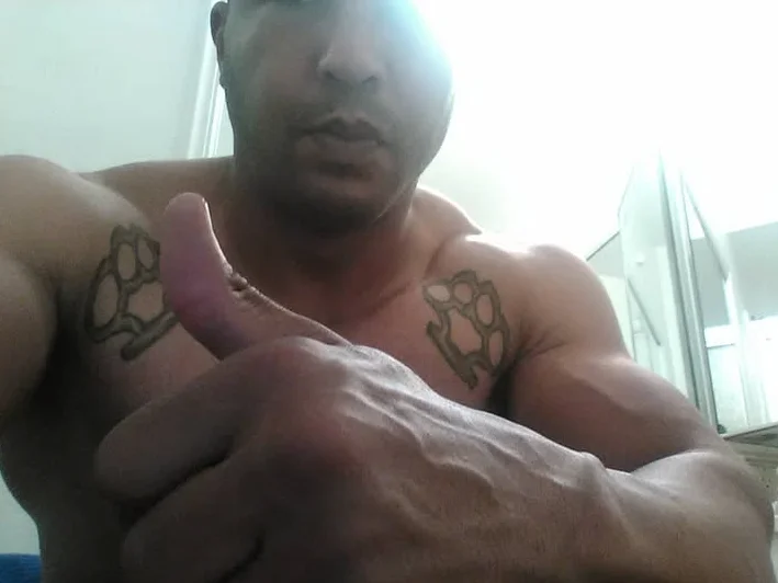 Buffswole Chat XXX Ngoại tuyến