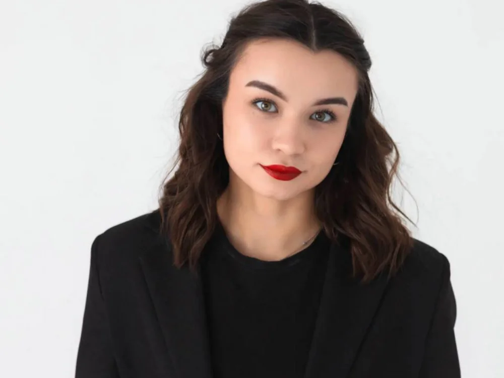 CoralMccarronn Offline XXX chat