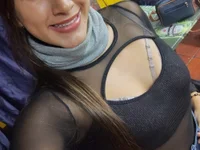 Adara27 Live XXX Chat