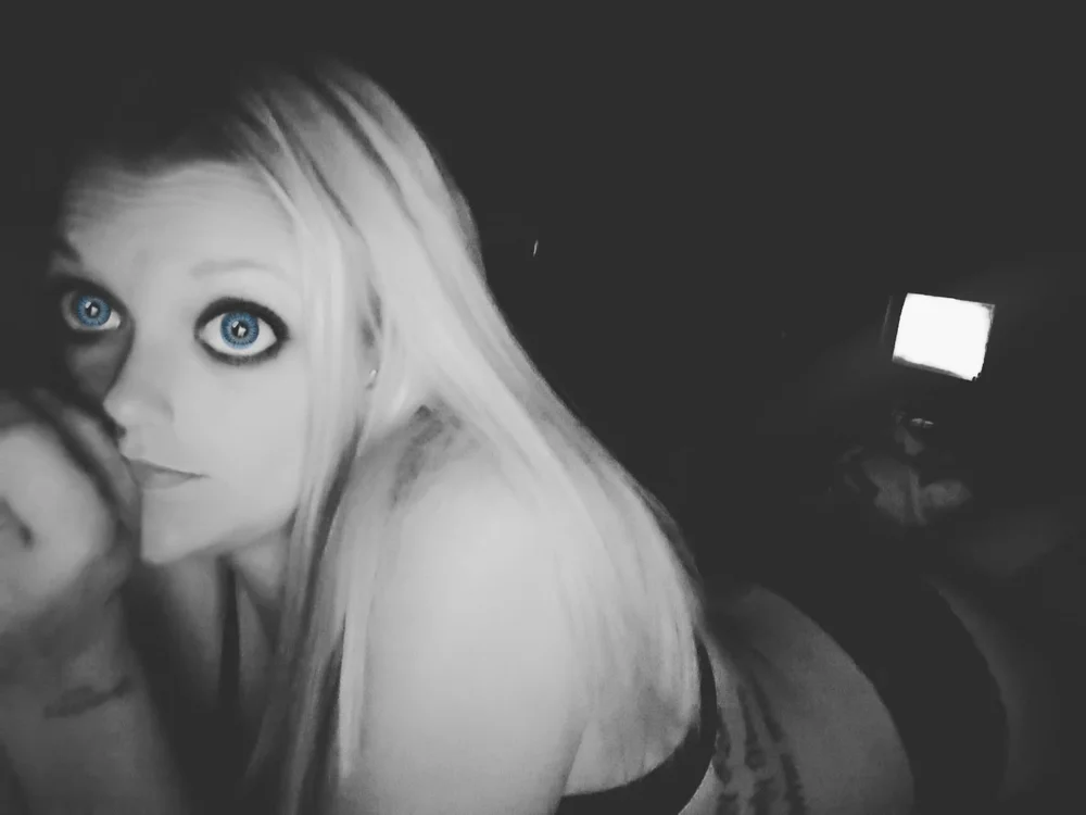 karmalittle's Offline Chat Room