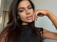 farrahcrepps' Offline Chat Room