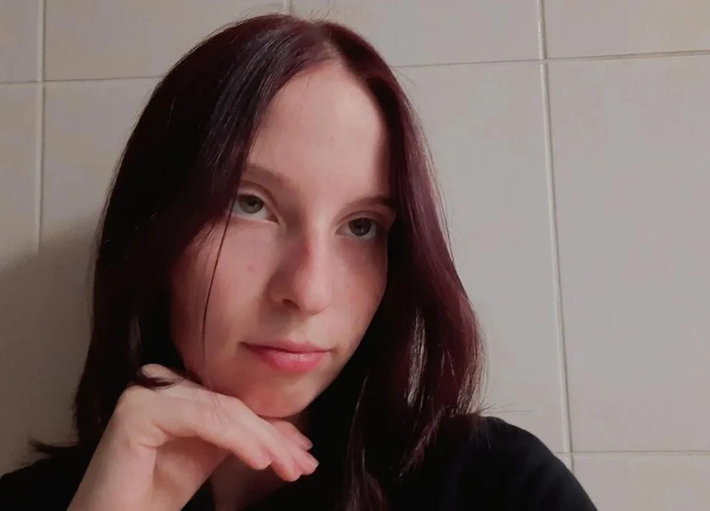 OdelinaGranger's Offline XXX Chat