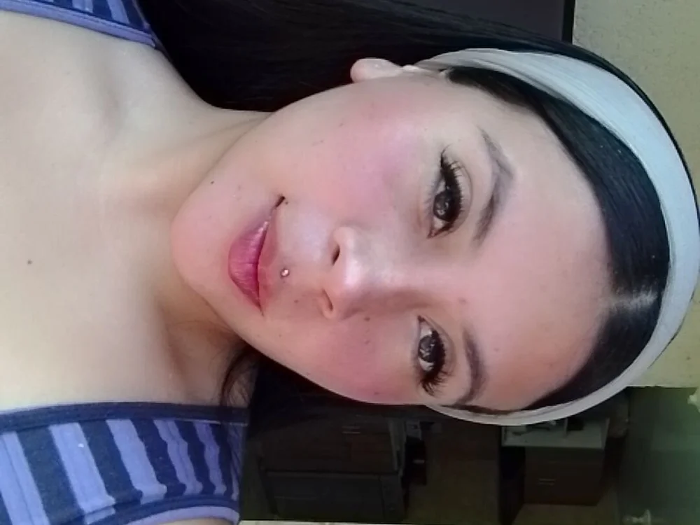 Valentina_Lothbrok offline chatrum