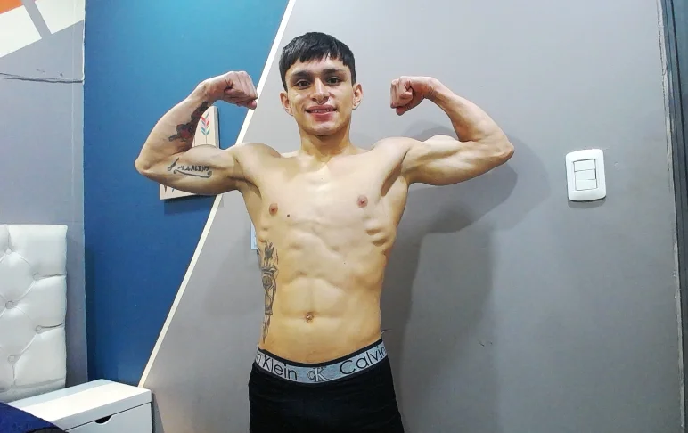 MisterHoster's Offline XXX Chat