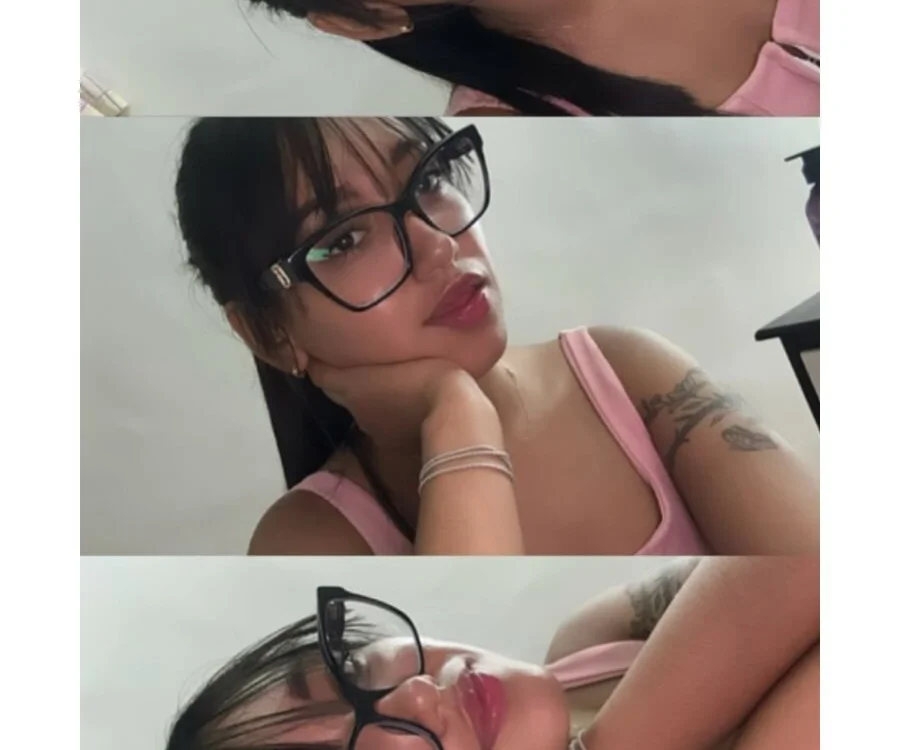 cami_foxxi's Offline XXX Chat