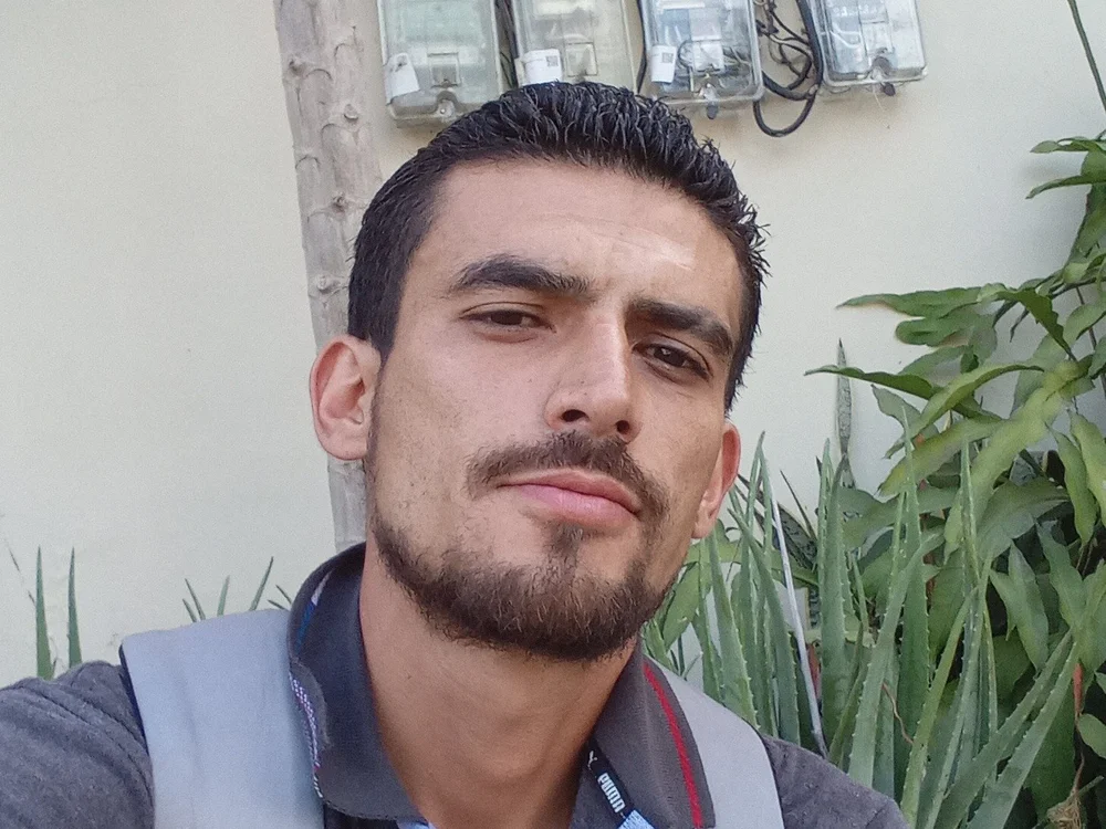 Erick1992h's Offline Chat Room