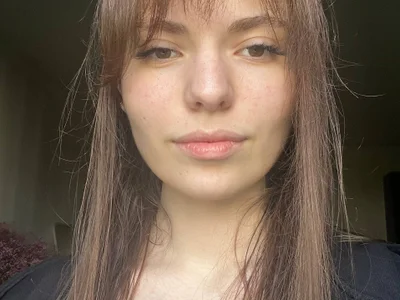 LorinaSpero live profile