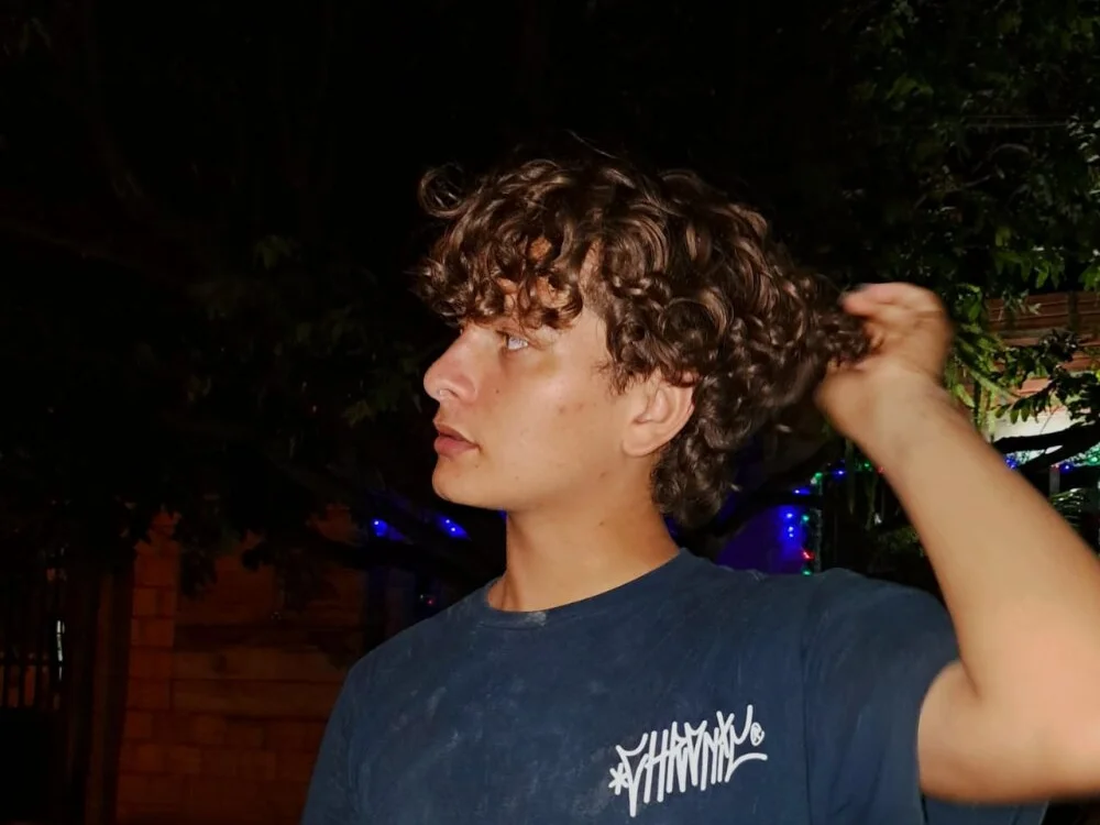 arielnoir6958 offline XXX-chat