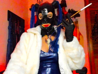 DominatrixBlue profile