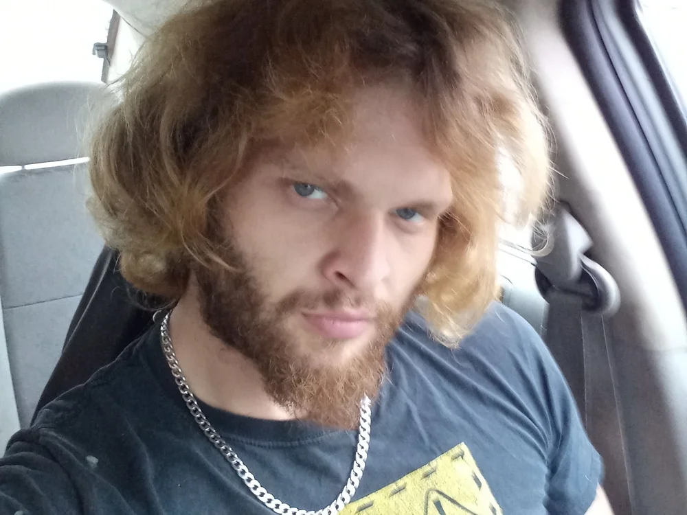 MrStripper@xh's Offline Chat Room